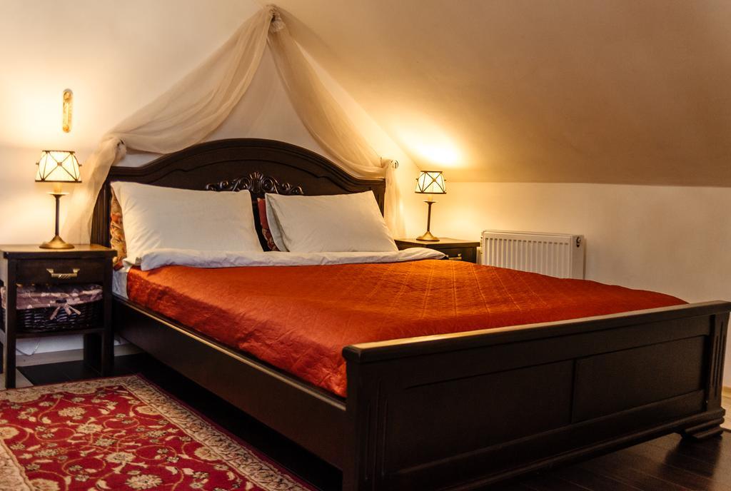 Glove House 3* Кременчуг