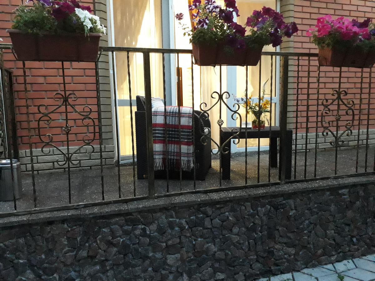 Glove House Мини-отель